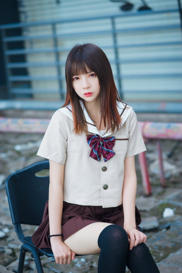 疯猫丨138 - NO.018 丝袜狂想曲(伞) [42P-572.68MB]