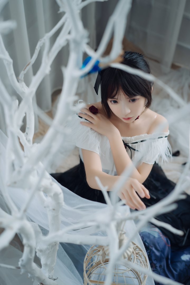 疯猫丨138 - NO.021 小裙子 [22P-177MB]