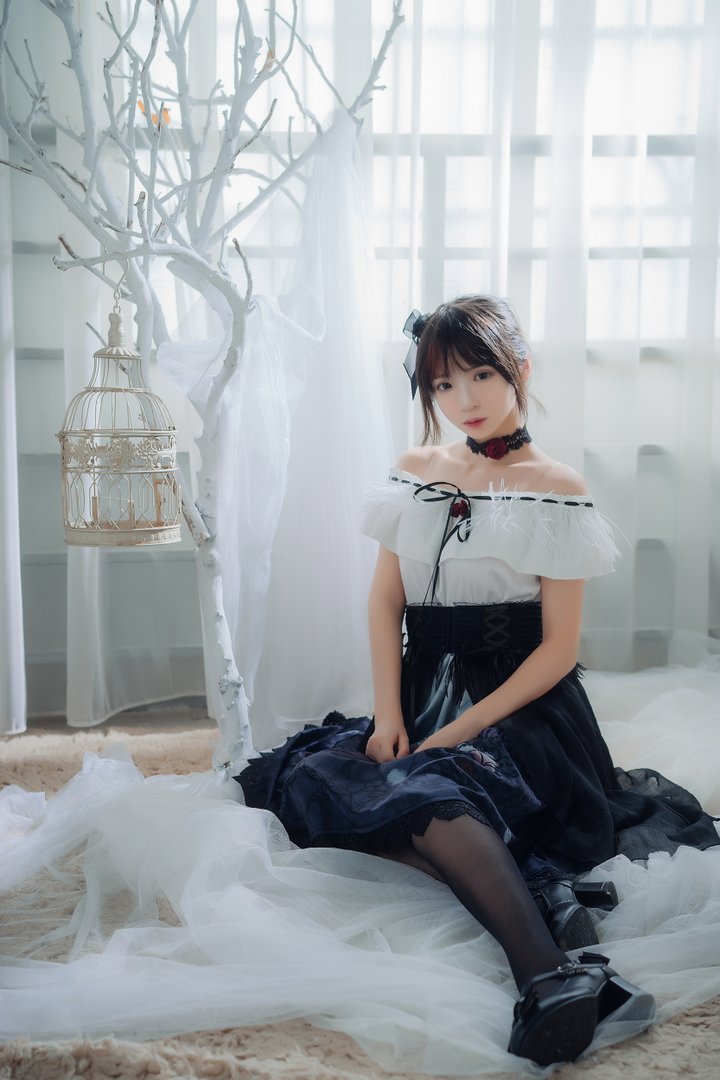 疯猫丨138 - NO.021 小裙子 [22P-177MB]